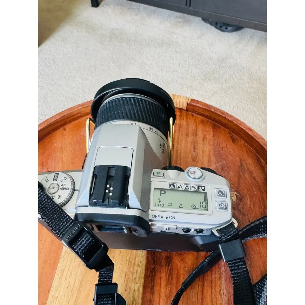 Minolta Maxxum 4 35mm Film Camera AF 28-80mm Lens Tested Working Manual 2 Rolls